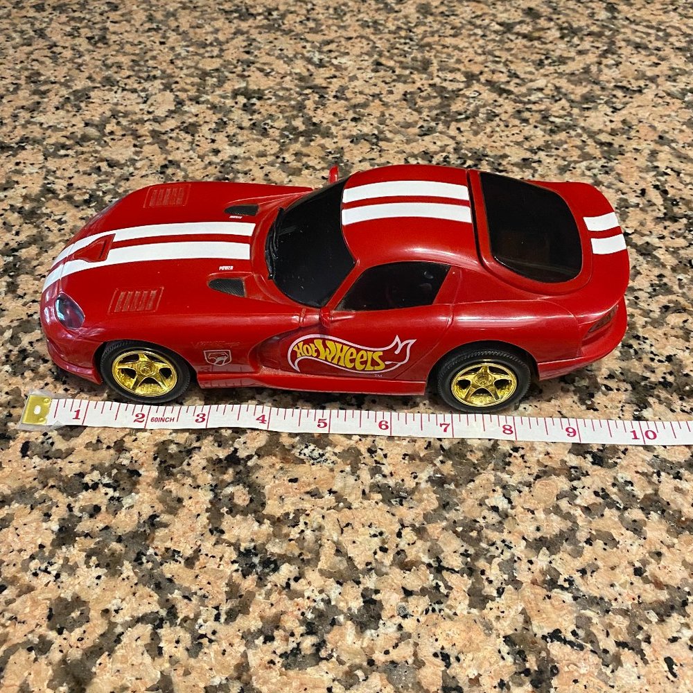 Hot Wheels Viper Action Controlled Toy Car